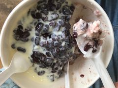 鲜奶红豆冰-美肴冰品·汉堡·牛腩饭(总店)