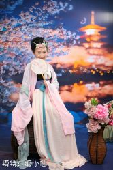 点击看大图 -后宫·古装汉服京剧儿童亲子全家福摄影