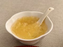 银耳汤-香雪海·蘇面館(湖滨店)