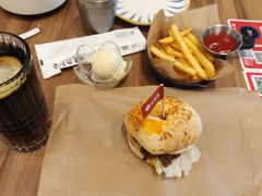 -必胜客(欢乐颂店)