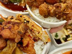 -川湘哥麻辣鸡块(万达店)