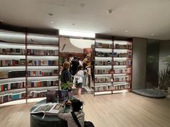 -二酉书店TOYOU BOOKS