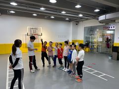-逗你运动体能训练中心(冠城店)