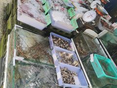-拉威海鲜市场