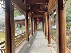 -绳金塔