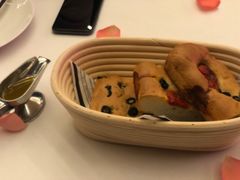 餐前面包-西山人家·二十年老字号农家菜(旺山店)