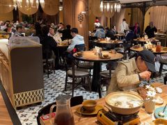 -耶里夏丽·丝路国际新疆菜·清真食品(徐汇南丹东路臻选店)