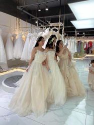 -索菲亚婚纱摄影