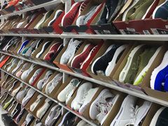 -BIGOFFS 超级折扣(仁恒伊势丹店)