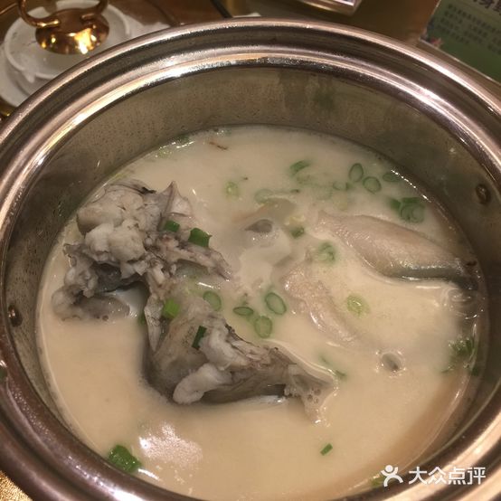 南湖春色海鲜食府(中兴街店)