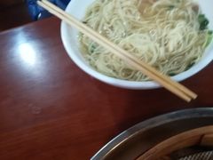 牛肉面-忆秦园小笼包(惠山古镇总店)