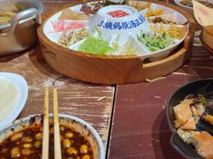 -怪噜范·老贵阳街头名小吃(鸿通城店)