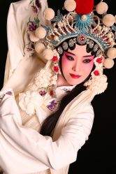 -胭脂猫京剧摄影