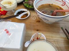 -小椒羊.羊肉粉 龙虾 羊肉串(新地旗舰店)