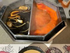鸳鸯锅-八角锄烧·肉火锅(天河城店)