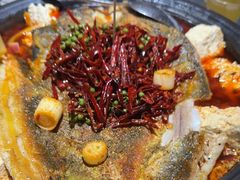 -探鱼·鲜青椒爽麻烤鱼(天一广场店)