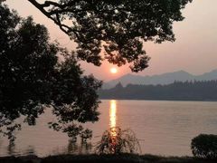 -苏堤停车场