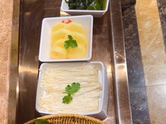 -七欣天香辣蟹火锅(上海银亿滨江店)