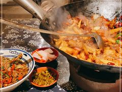-富正毅三下锅·湘西韵味(天门山索道店)