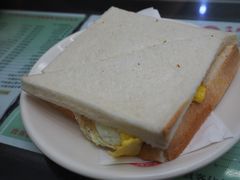 火腿蛋三明治-义顺牛奶公司(庇利金街店)