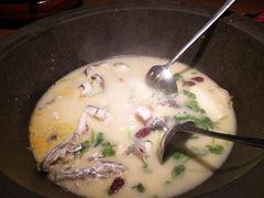 -咕嘟草帽鱼·牛奶一样的鲜鱼汤(包河万达广场创始店)