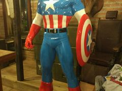 -席娜卡琳火车铁道夜市