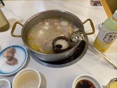 -朴小妹人参鸡汤火锅(长白山万达店)