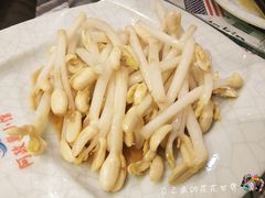 炒花生芽-阿政粤小馆(中央大街店)
