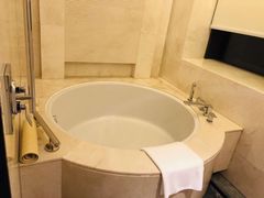 -舟山希尔顿酒店