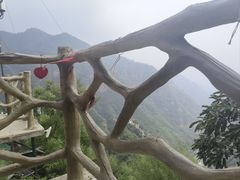 -爱情山风景区