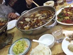 四川水煮鱼-文记小四川水煮鱼(虹桥路店)