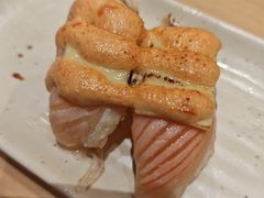 炙烧芝士明太子三文鱼寿司-友壹町寿司(佛山新DNA店)