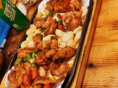 -老东镇啤酒屋海鲜加工·蒸汽海鲜·海鲜烧烤(台东店)