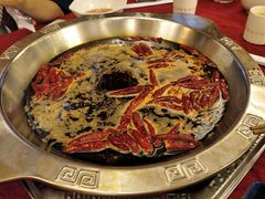 -山城年华老火锅(玉林店)