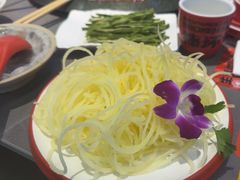 -生活如沸·顺德水牛奶火锅(大学路店)