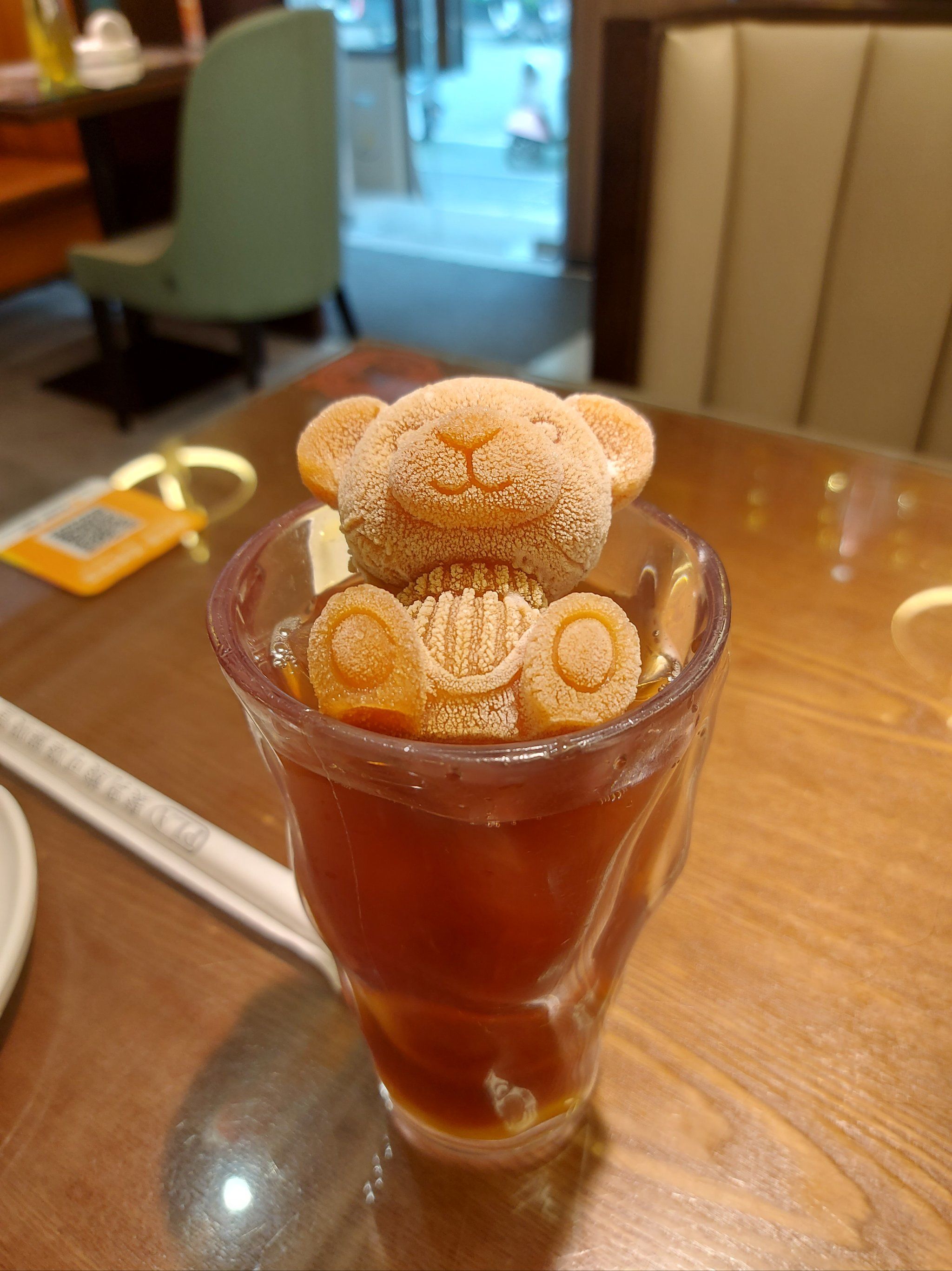 熊仔茶,瀑布芝士漢堡