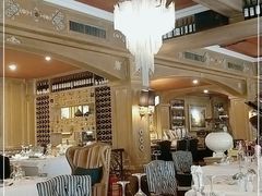 大堂-火车头法国西餐厅