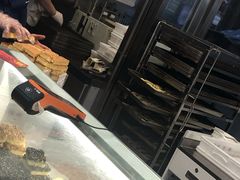 -上海哈尔滨食品厂(汇联商厦店)