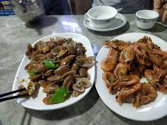 -四川小胡子海鲜(丁村万人海鲜广场店)