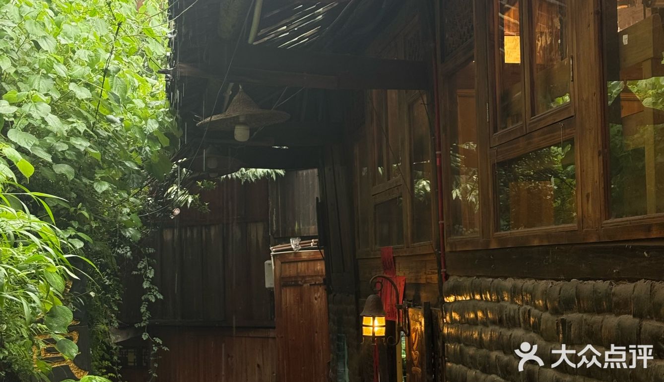 在千户苗寨，拍到了人生照片！！