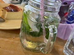 -LENBACH兰巴赫西餐啤酒坊(大连东港店)