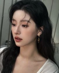 -YCai简薇美甲美睫美妆
