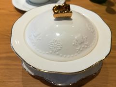 -ZING COFFEE 镜咖啡