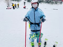 -亚布力新体委滑雪场