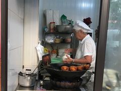 -阿婆油墩子(五里桥路188弄小区店)
