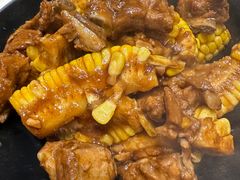玉米烧排骨-刘胖子家常菜·蹄花焖藕(中南店)