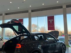 -TESLA 特斯拉(北京南四环中路特斯拉中心)