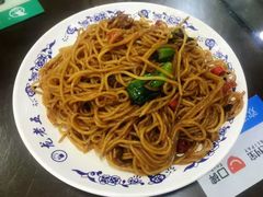 南昌炒粉-龙老五汤店(站前西路店)