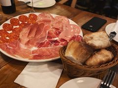 -La Tavernetta(Bar à Vin)(乌鲁木齐路店)
