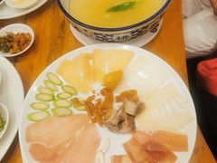 -双桥园·云南过桥米线(古城南门店)